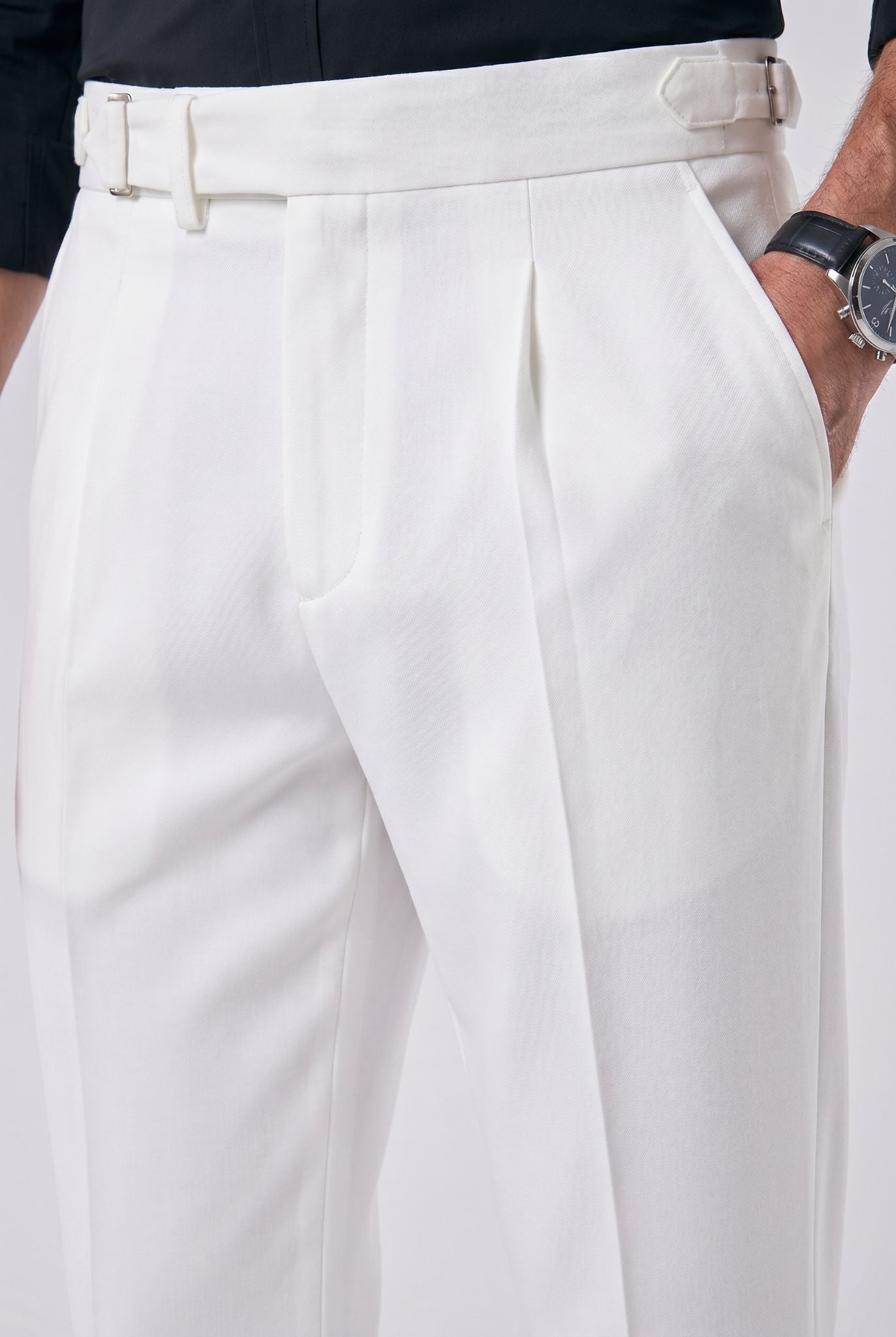 Calça Alfaiataria Masculina em Poliviscose Acetinada Branca