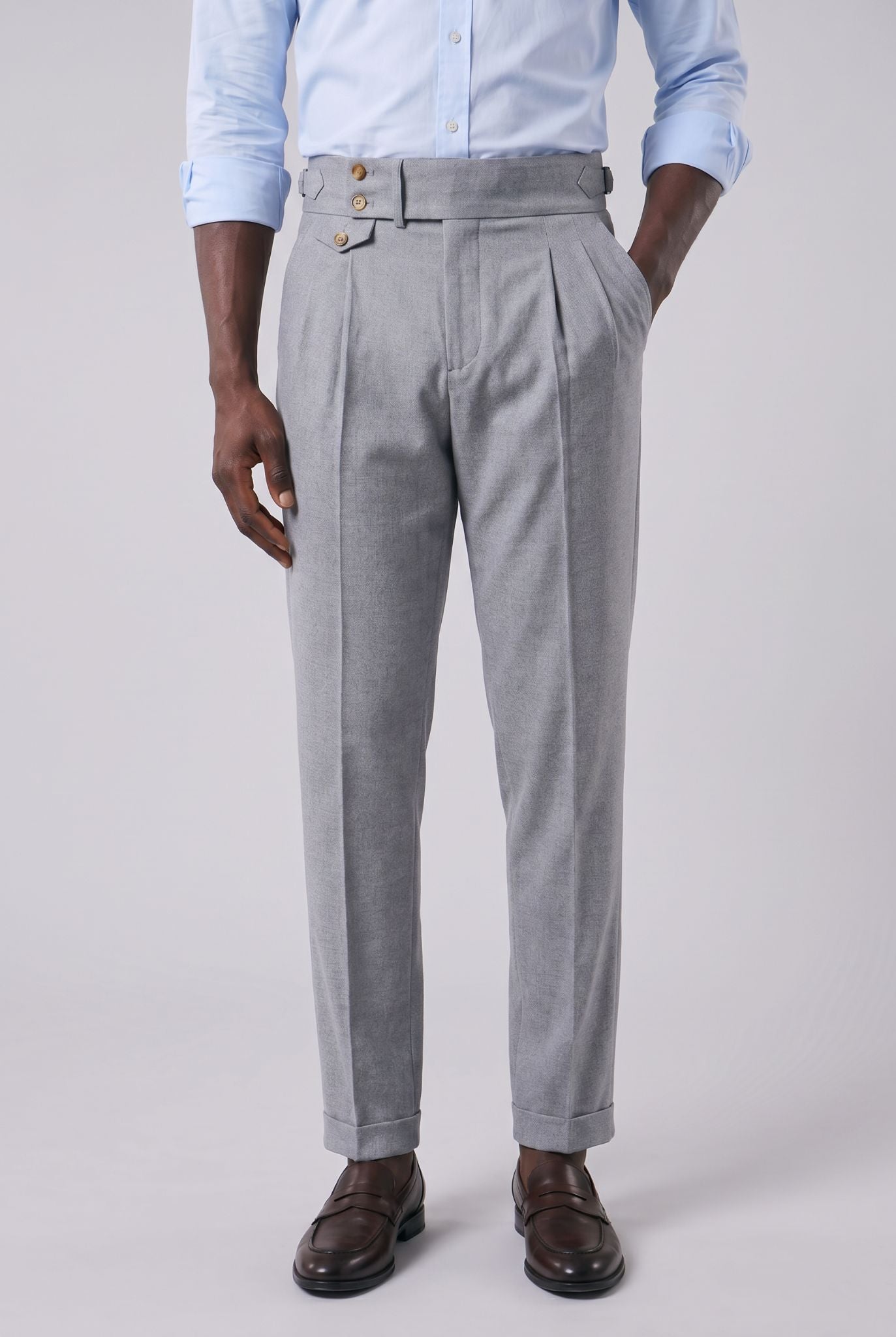 Calça Alfaiataria Masculina em Poliviscose Acetinada Cinza