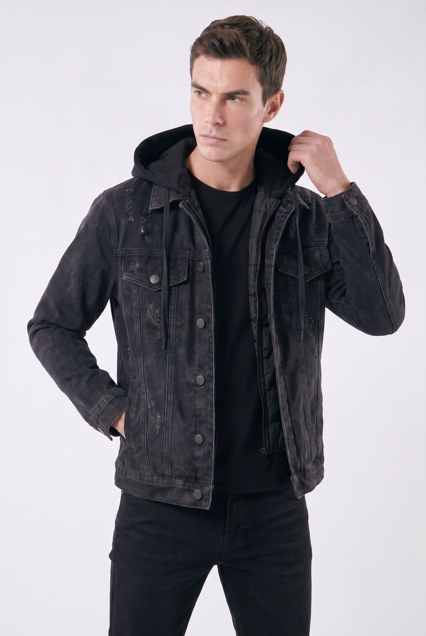 Jaqueta Jeans Masculina Trucker Essentials com Capuz