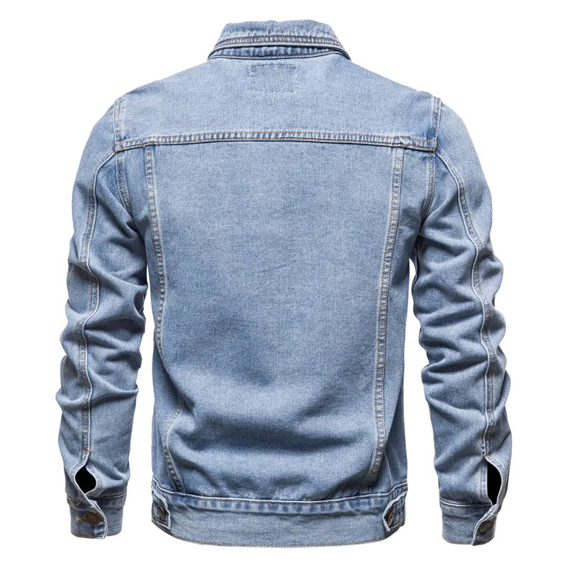 Jaqueta Jeans Masculina Trucker Clássica com Bolsos no Peito