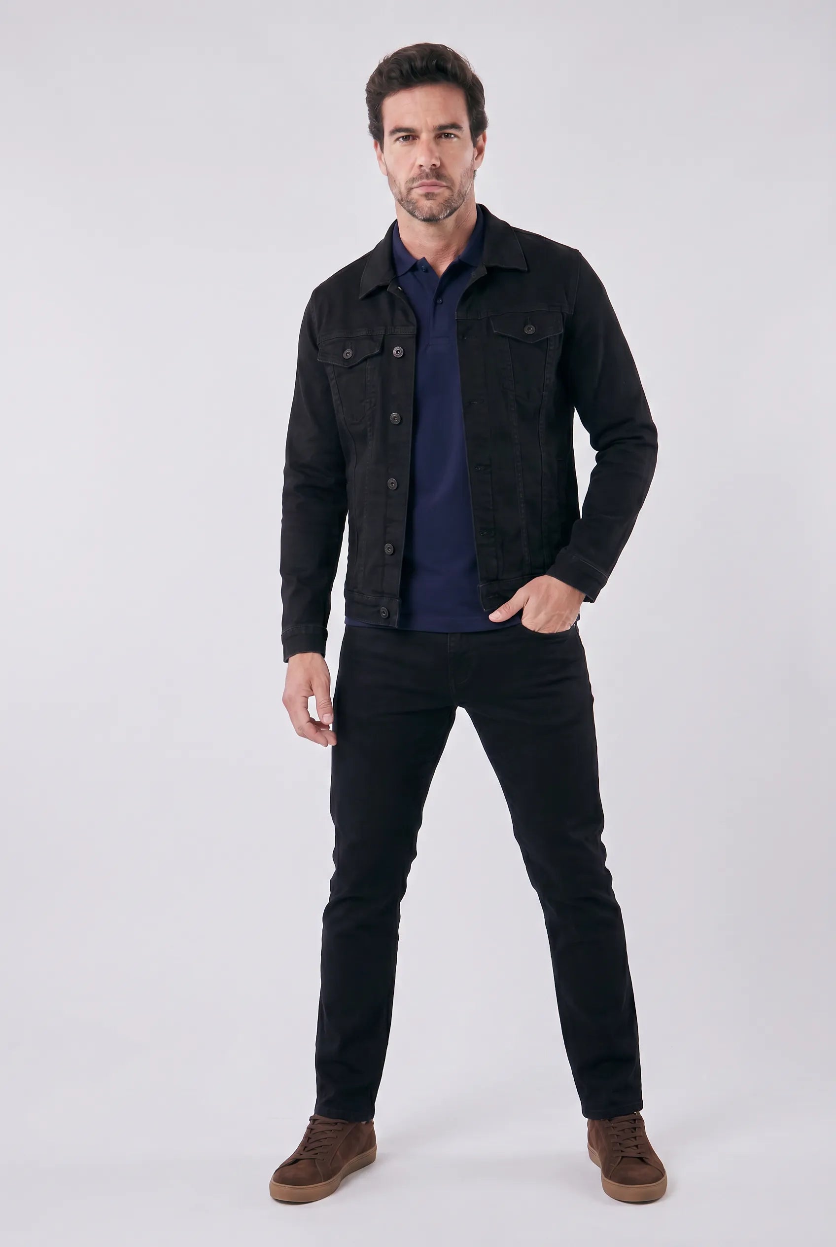 Jaqueta Jeans Masculina Slim com Bolsos no Peito